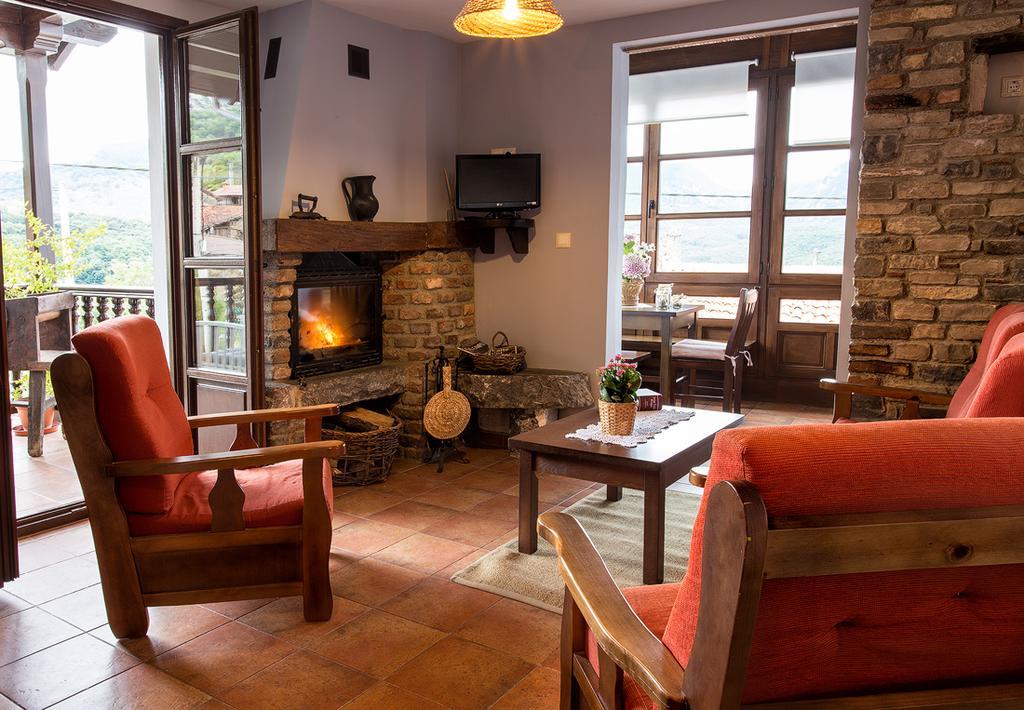 Apartamentos Rurales El Collaín de Campiellos Exterior foto